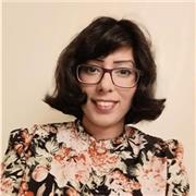 Experienced English Teacher with expertise in personalized and custom lessons